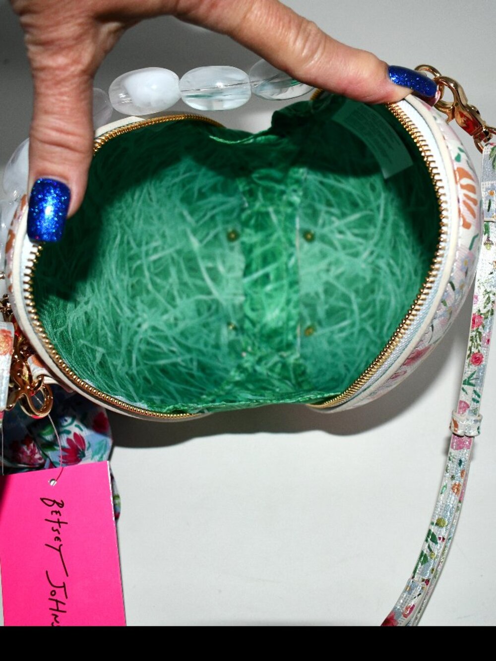 Betsey Johnson The Plot Chickens Beaded Top Handle Clutch #BJ38535A NWT - Picture 2 of 8